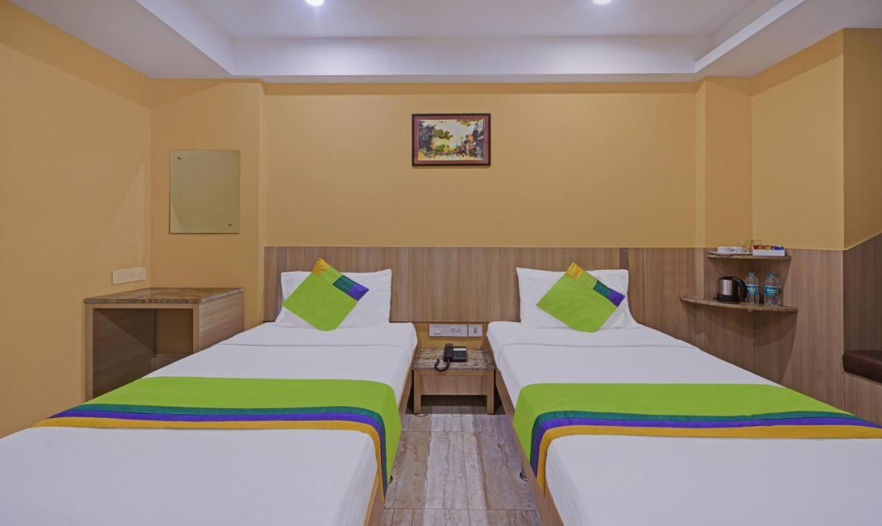 Treebo Fourth Avenue Hotel Madras Buitenkant foto