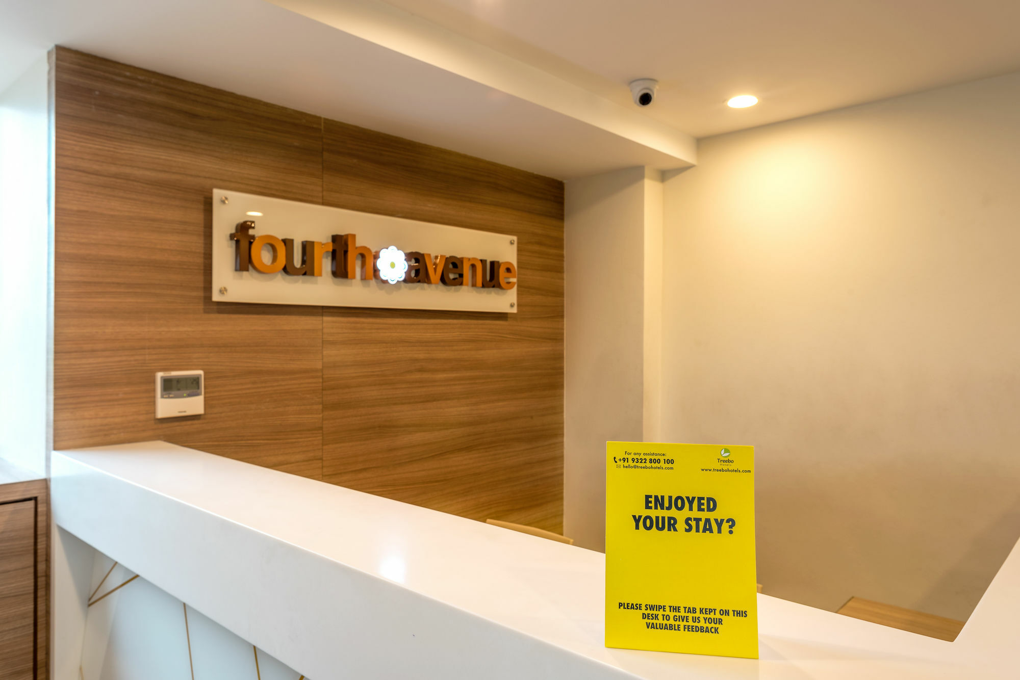 Treebo Fourth Avenue Hotel Madras Buitenkant foto